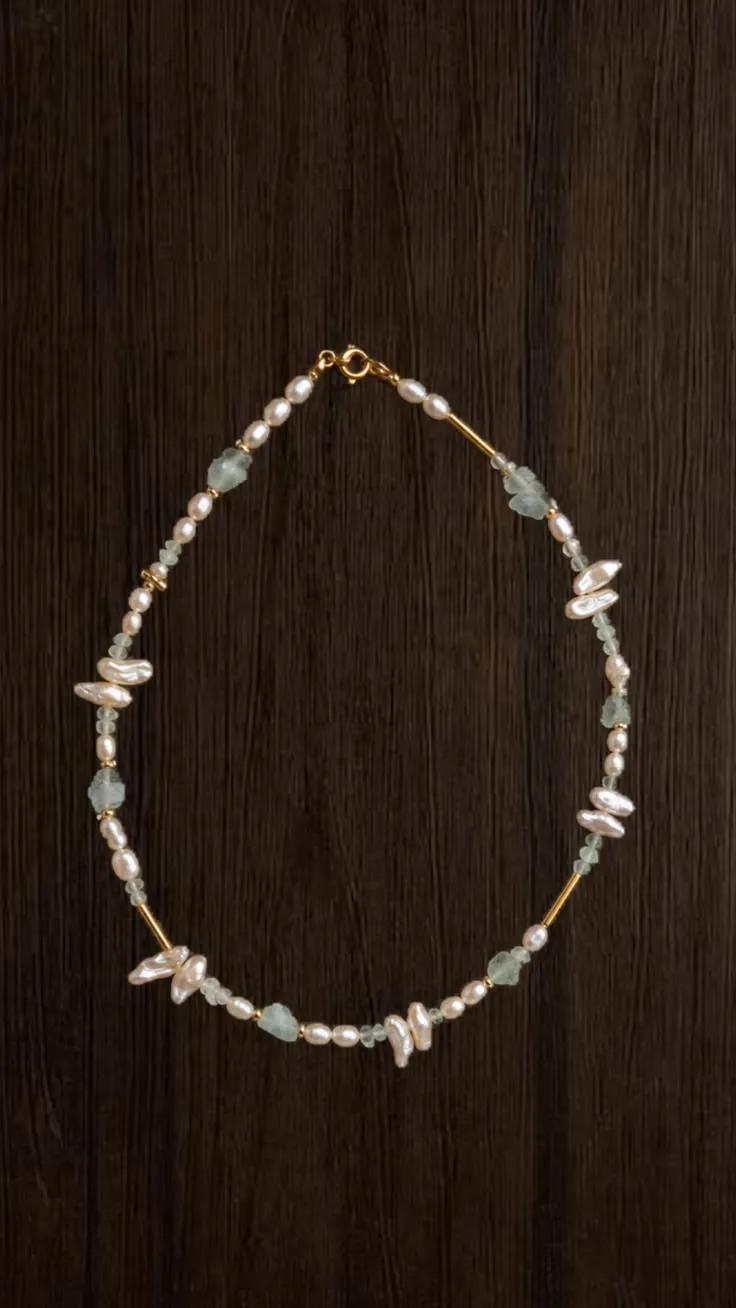 Necklace Acvamarin · Wave — raw aquamarine · freshwater pearls