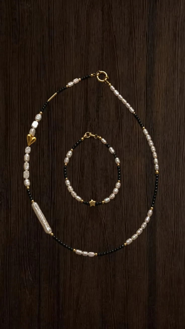 Necklace Busy · Set — necklace + bracelet · black lapis lazuli · white pearls